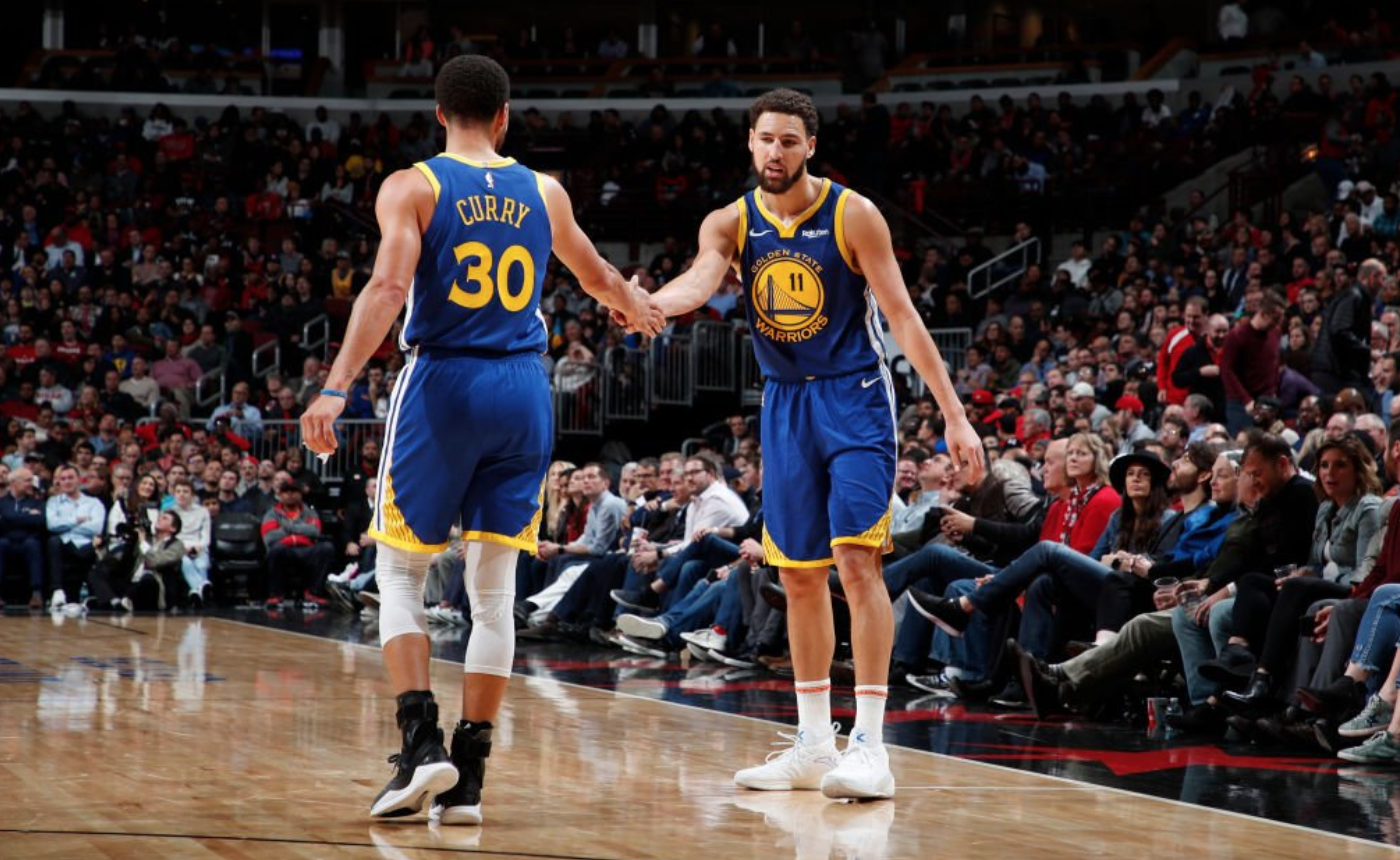 Để phá kỷ lục ném 3 điểm hôm nay, Klay Thompson đã học hỏi một tuyệt kỹ từ Stephen Curry - Ảnh 1.