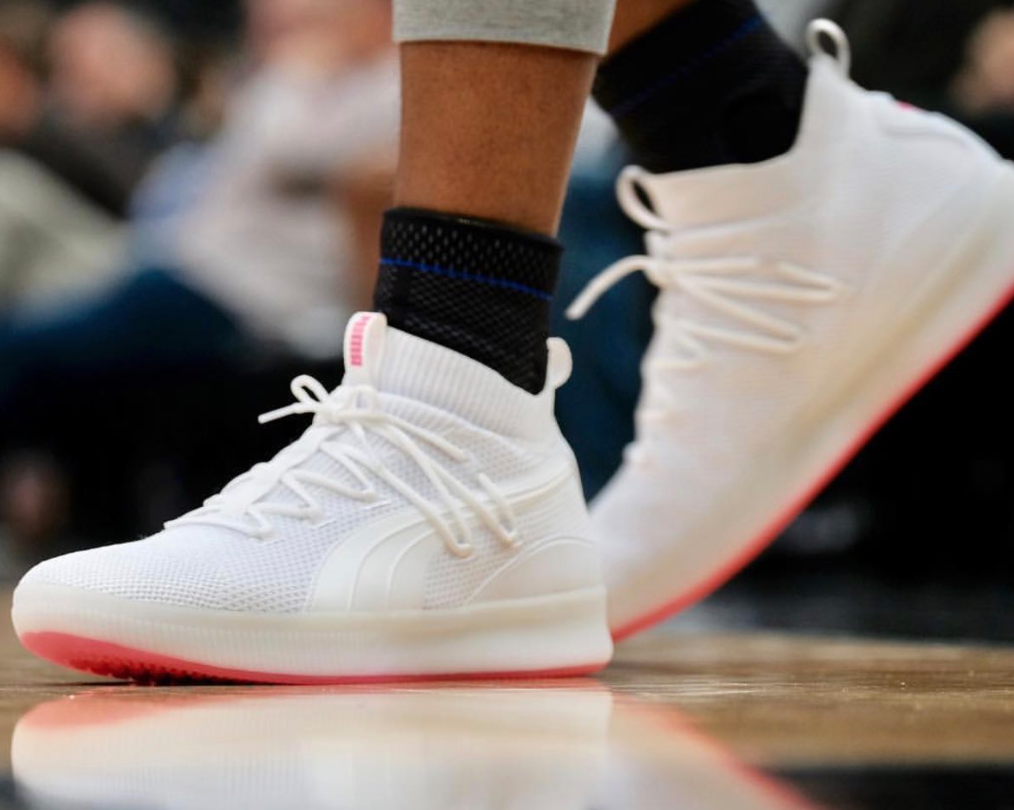 Top những mẫu giày bóng rổ đỉnh nhất tuần thứ 2 NBA: Tuần của sự tri ân và những đôi giày đầy ý nghĩa - Ảnh 2.