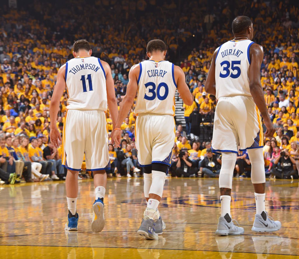 Golden State Warriors suýt phá kỷ lục tồn tại 26 năm của chính mình - Ảnh 1.