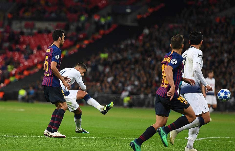 Messi hủy diệt Tottenham và 5  thống kê thú vị trong chiến thắng của Barca - Ảnh 4.