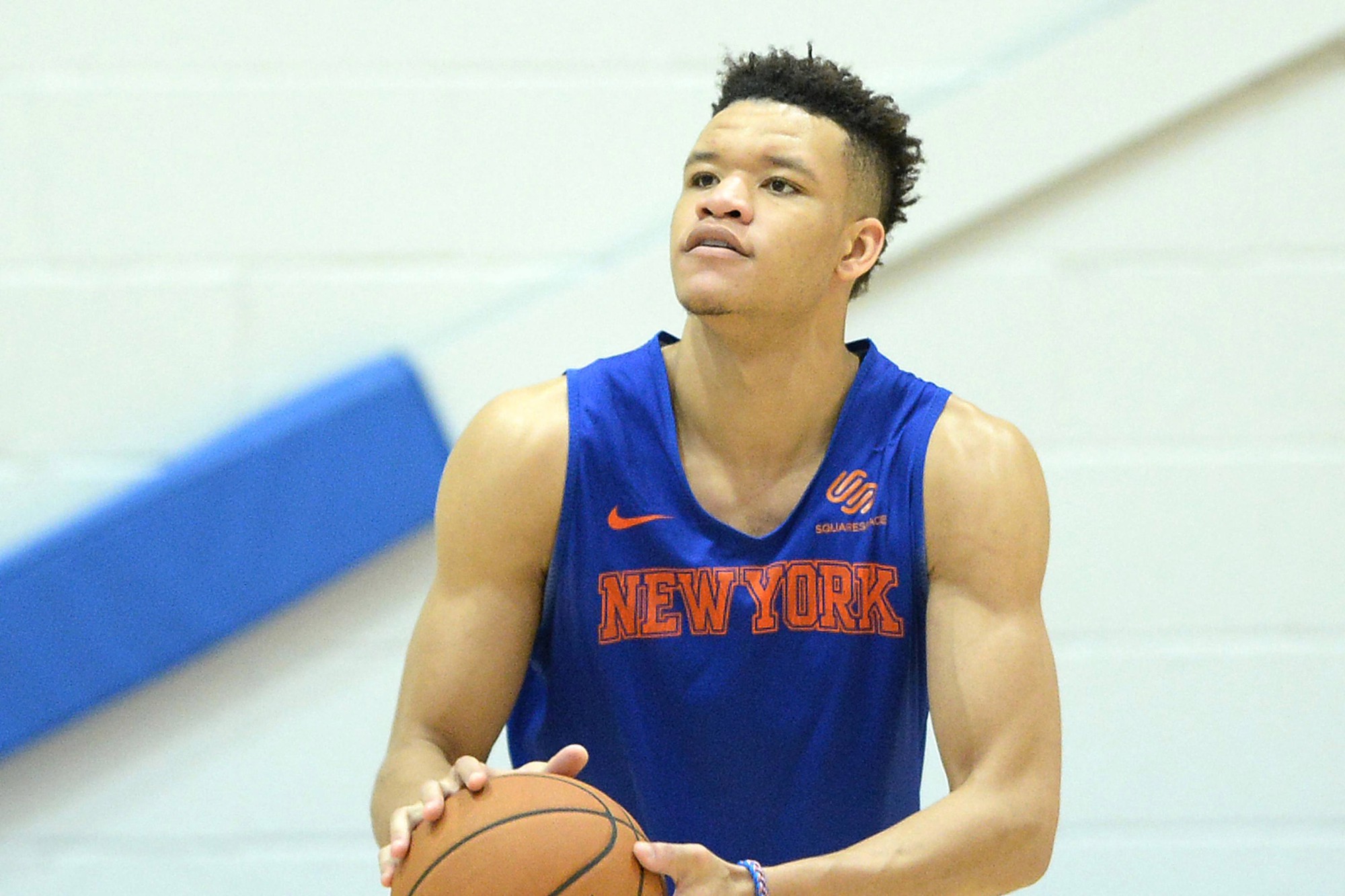 Có quá sớm để đặt trọng trách của New York Knicks lên vai Kevin Knox? - Ảnh 2.