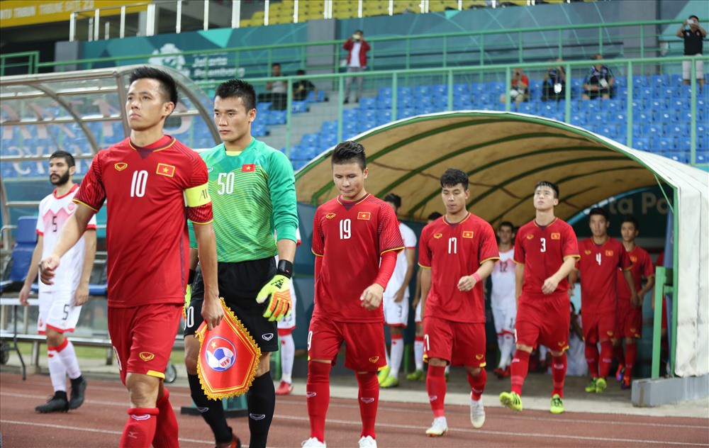 HLV Park Hang-seo lùi ngày công bố danh sách ĐT Việt Nam chuẩn bị AFF Cup 2018 - Ảnh 1.