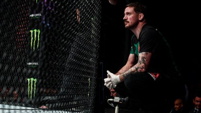 HLV John Kavanagh: Conor McGregor vẫn chưa hoàn hồn sau UFC 229?! - Ảnh 3.
