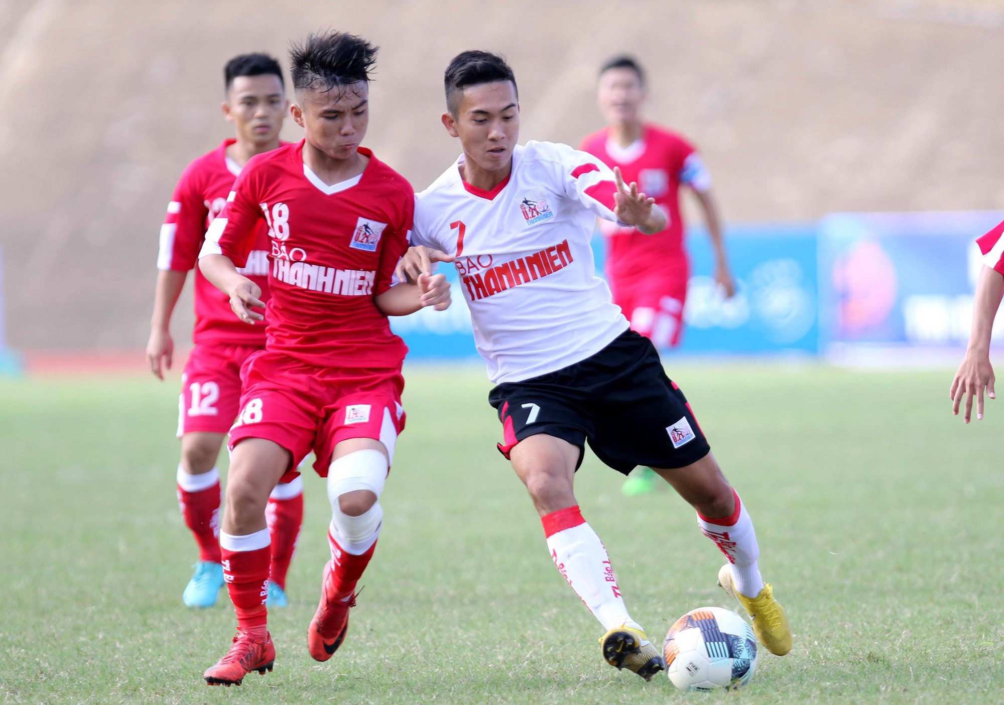 Thầy cũ Công Phượng sẵn sàng đối đầu HLV Phạm Minh Đức ở bán kết U21 Quốc gia 2018 - Ảnh 2.