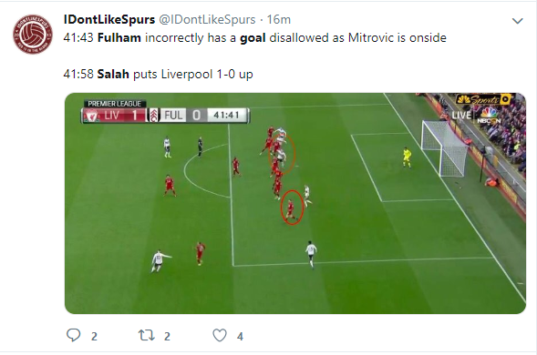 CĐV phản ứng “điên cuồng” với bàn thắng 14 giây gây tranh cãi của Salah - Ảnh 6.