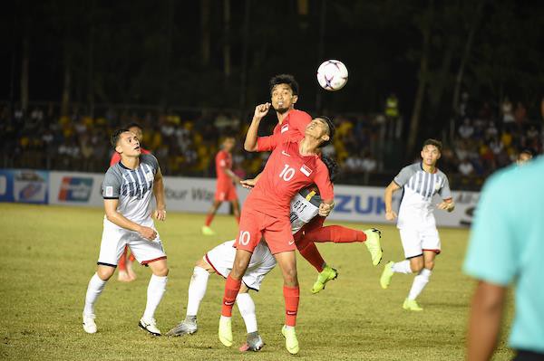 Nhờ thủ môn giải ngoại hạng Anh, HLV Eriksson giúp Philippines đánh bại ông lớn Singapore - Ảnh 2.