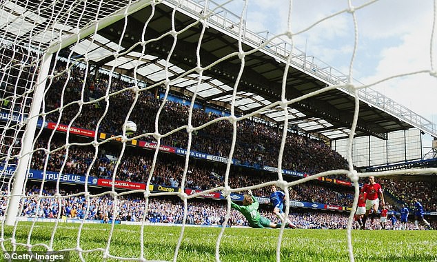 Joe Cole với khoảnh khắc thiên tài cùng Chelsea khi Sir Alex từng 3 lần muốn đưa về MU - Ảnh 1.