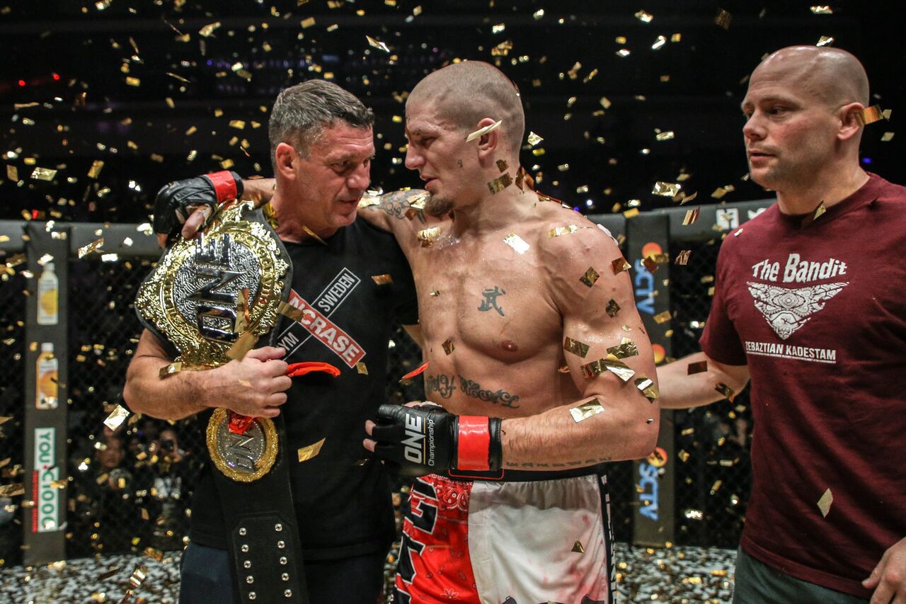 Zebaztian Kadestam giành ngôi vô địch ONE Championship với chiến thắng Knockout - Ảnh 3.
