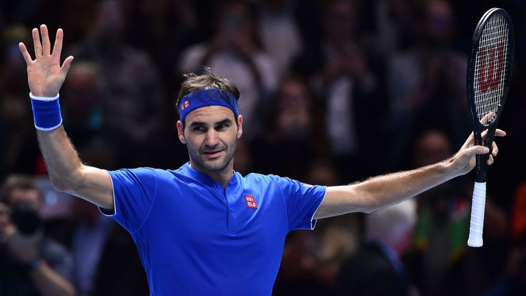 Federer liên tiếp xô đổ thêm những kỉ lục mới - Ảnh 1.
