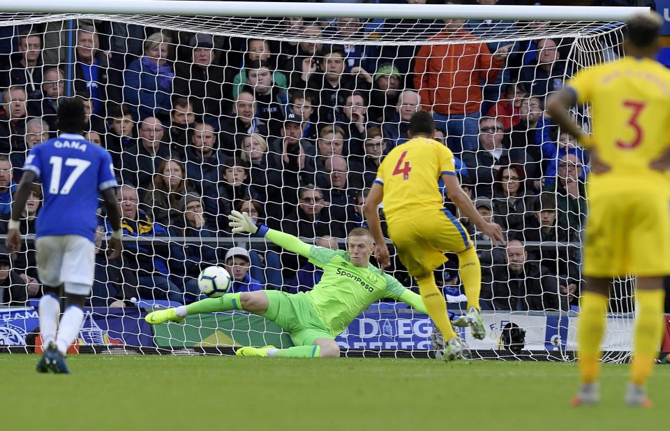 Thống kê chỉ ra liệu Pickford có đủ tốt để thay thế cho De Gea tại Man Utd? - Ảnh 5.