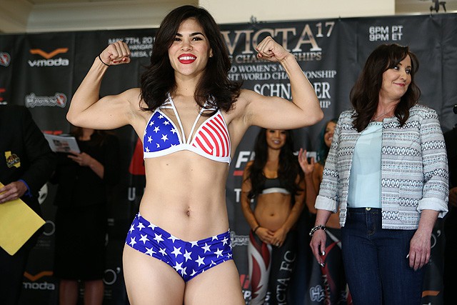 Bóng hồng UFC Rachael Ostovich bị hành hung đến nhập viện - Ảnh 3.