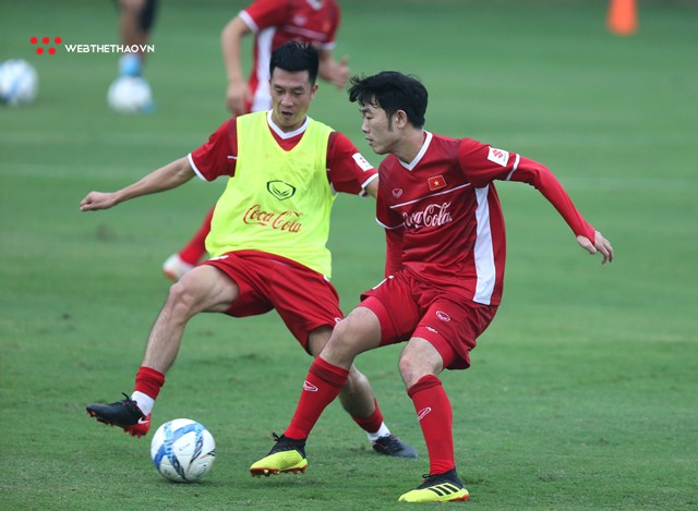 Huy Hùng bình phục chấn thương, HLV Park Hang Seo bỗng dưng... đau đầu  - Ảnh 3.