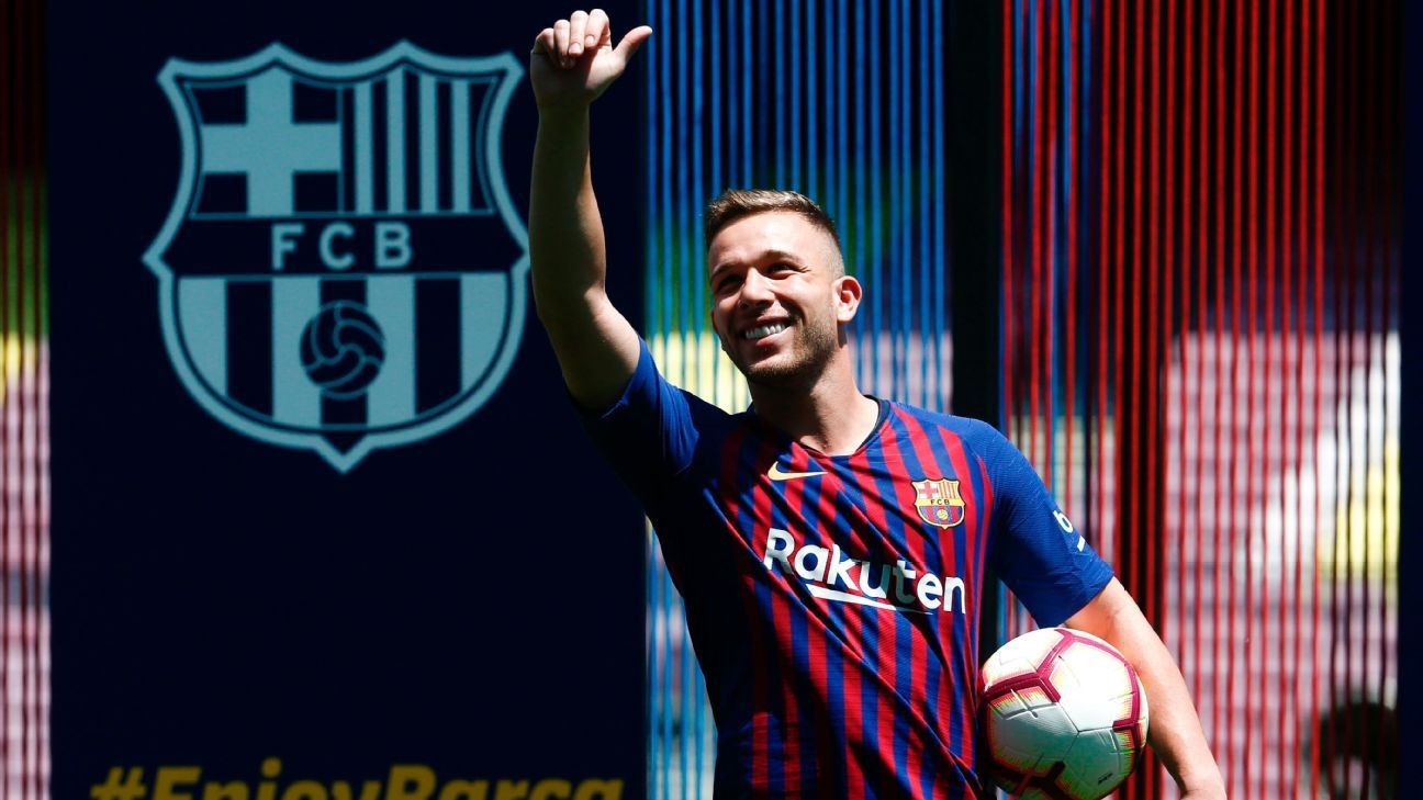 Những con số kinh ngạc cho thấy Barca đã tìm thấy  Xavi mới - Ảnh 1.