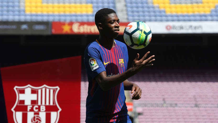 Choáng với số tiền Barcelona phải trả cho chính Dembele nếu bán ngôi sao này - Ảnh 1.