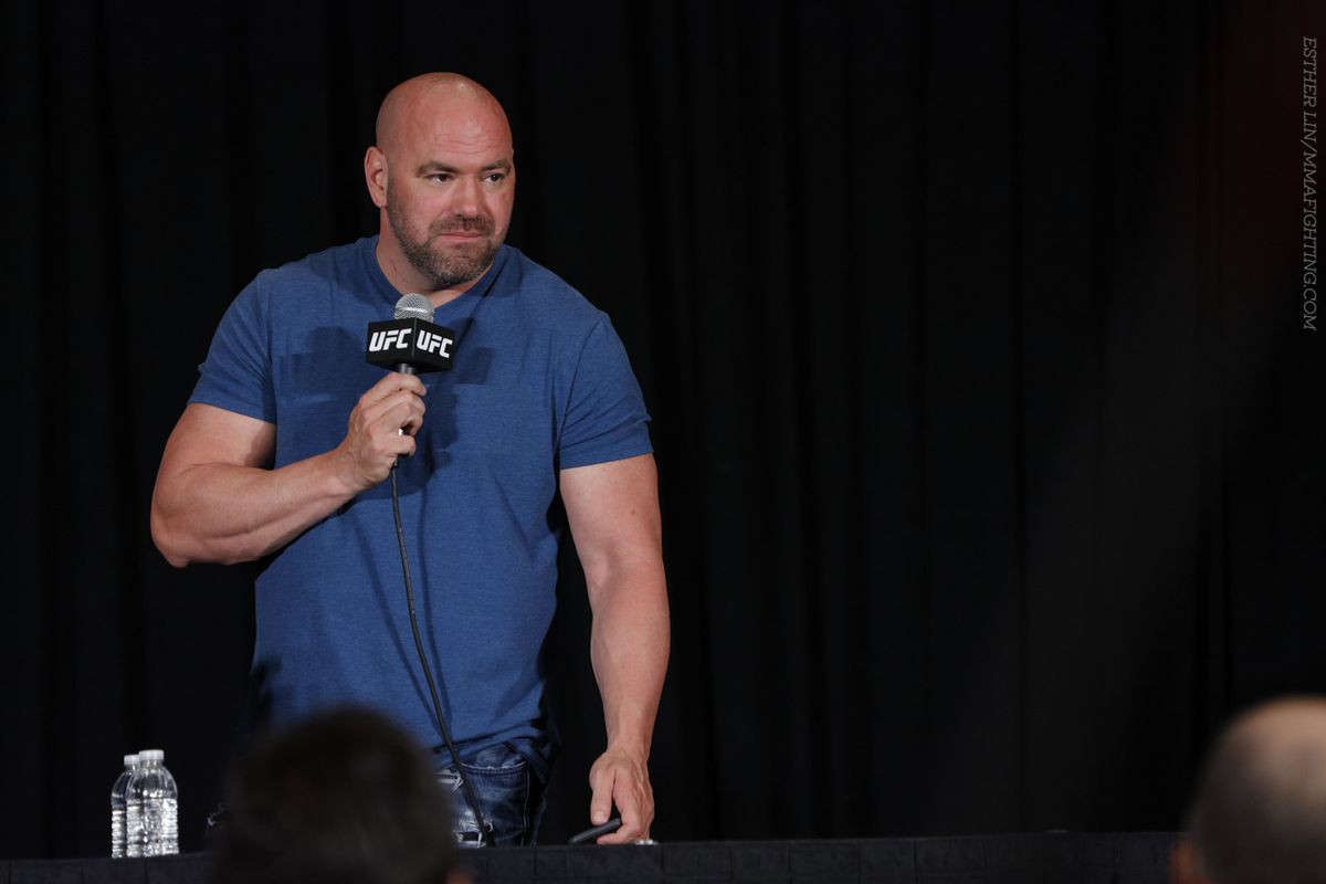 Tito Ortiz tới Dana White: Tôi và Chuck nhận được bao nhiêu trong cái tổng 4 tỉ của UFC? - Ảnh 1.