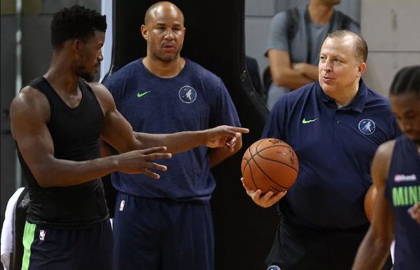 Timberwolves không thể thắng mà không có tôi, lời nói của Jimmy Butler có gì đó sai sai - Ảnh 1.