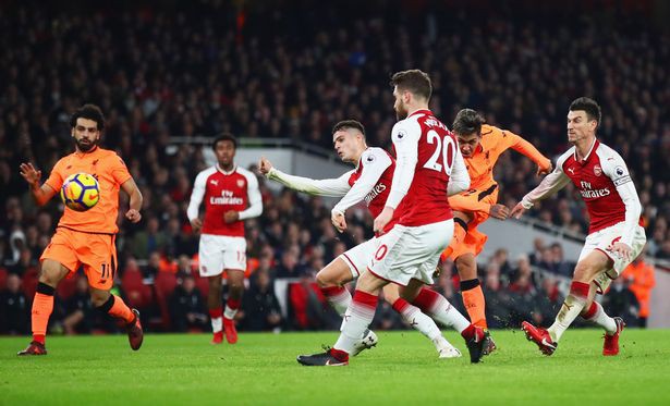 Arsenal vs Liverpool: 20 cuộc đối đầu tạo nên màn so tài hấp dẫn nhất thế kỷ 21 - Ảnh 16.