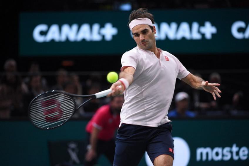 Federer đại chiến Djokovic đang cúm ở bán kết Paris Masters - Ảnh 1.