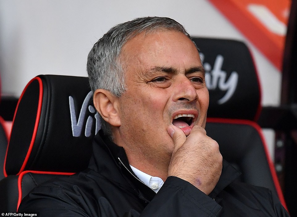 Jose Mourinho thừa nhận là HLV may mắn nhất Ngoại hạng Anh khi gặp... Bournemouth! - Ảnh 5.