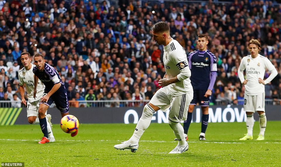 Kỷ lục gia Ramos, người hùng Vinicius và top 5 điểm nhấn trận Real Madrid - Valladolid - Ảnh 5.