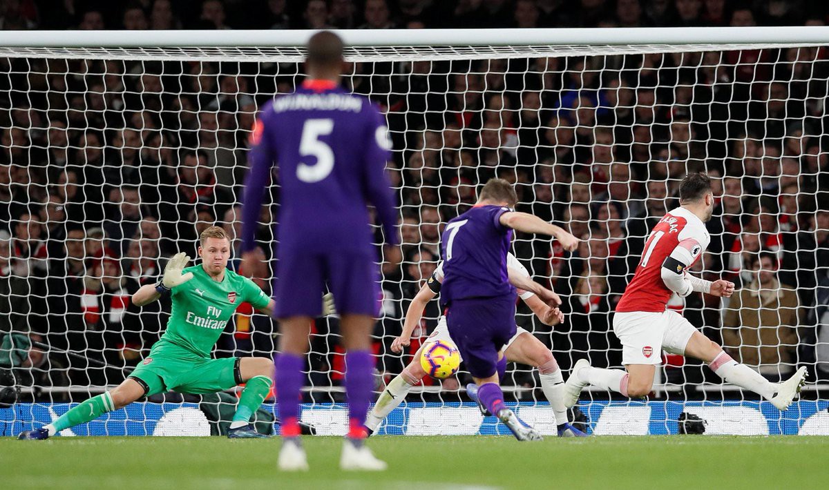 Thành tích ngoạn mục của Milner và Lacazette với 5 điểm nhấn từ trận Arsenal - Liverpool - Ảnh 2.