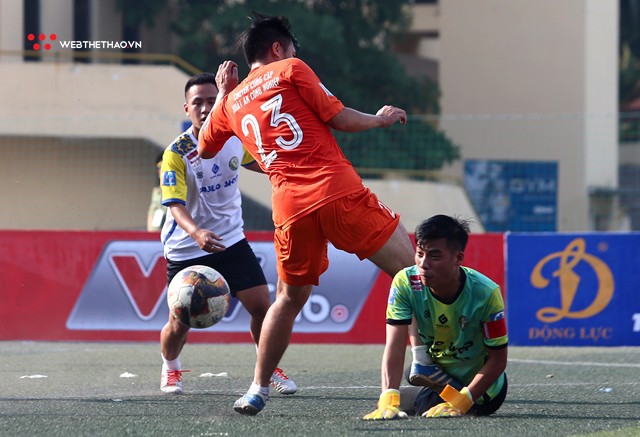 Chùm ảnh: Nỗi buồn của Lương dị cùng các đồng đội khi bị Thành Đồng FC ngáng đường - Ảnh 8.