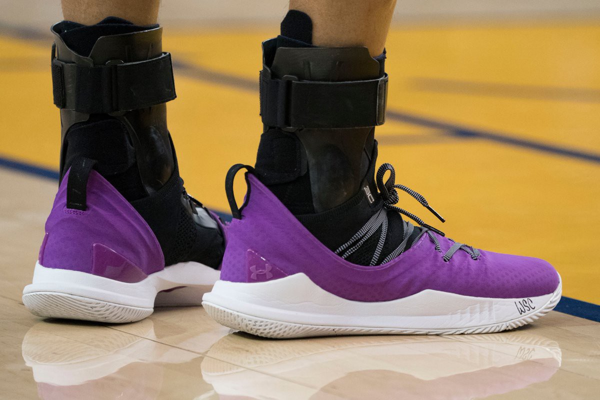 Top những mẫu giày bóng rổ đỉnh nhất tuần 3 NBA: Khi vua giày PJ Tucker mang chất thời trang lên sàn gỗ - Ảnh 9.