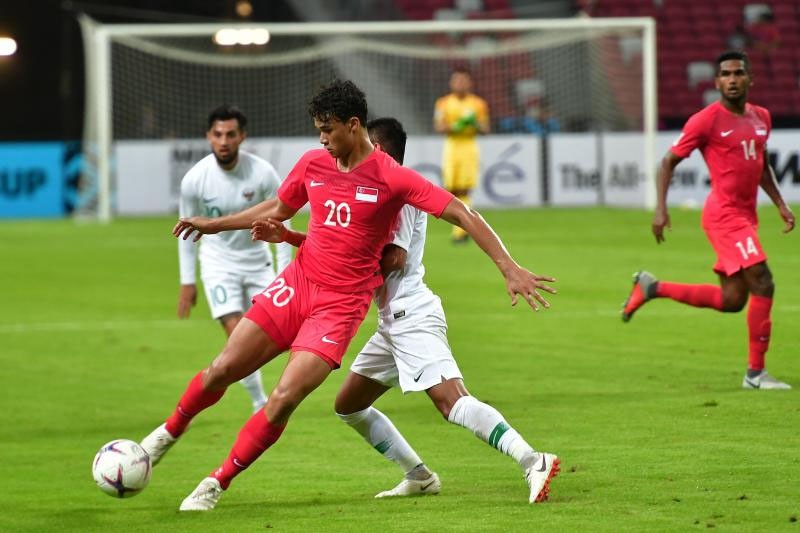 Phải chăng CĐV troll quá tay, Indonesia thua sấp mặt trước Singapore ở ngày ra quân AFF  Cup 2018? - Ảnh 1.