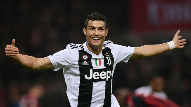 Hiệu suất khó tin của Ronaldo chấp cả cây đinh ba của Fiorentina - Ảnh 3.