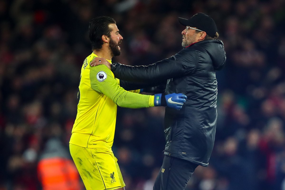 Fan Liverpool phát cuồng với pha cứu thua trị giá 12 triệu bảng của Alisson - Ảnh 4.