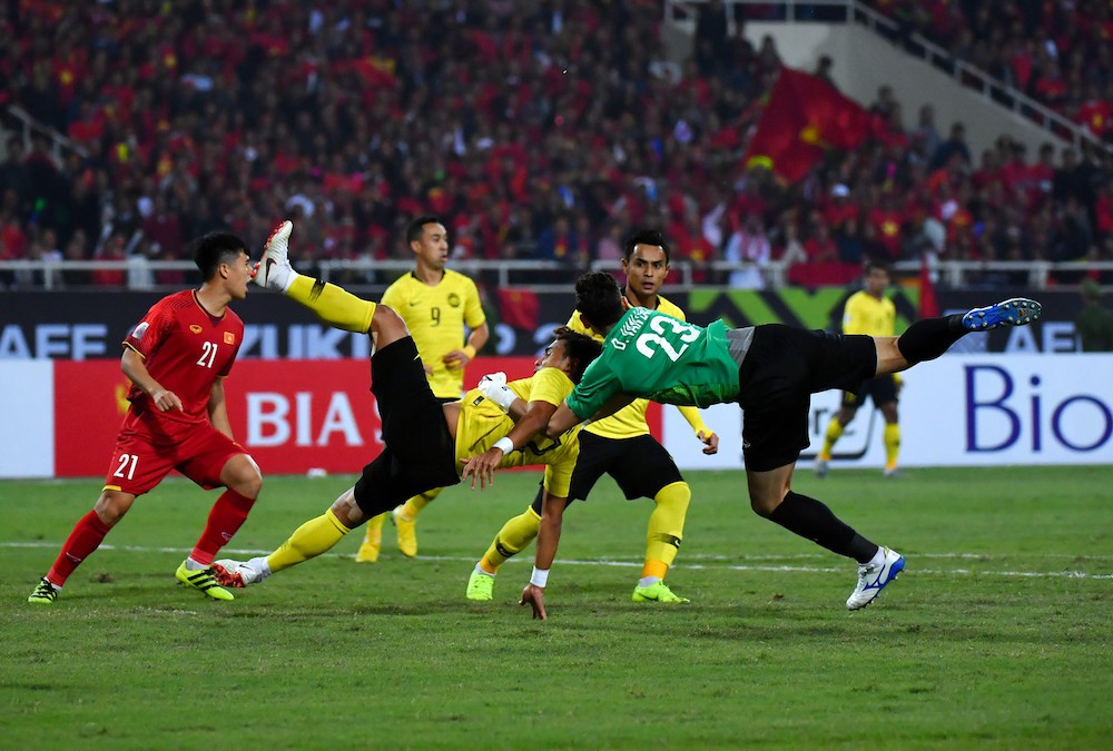Truyền thông nước ngoài: Việt Nam chôn vùi giấc mơ của Malaysia ở chung kết AFF Cup - Ảnh 1.