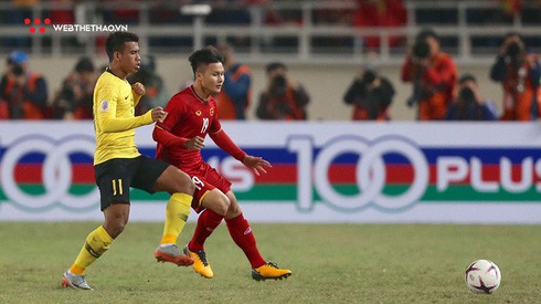Chấm điểm cầu thủ Việt Nam ở trận chung kết lượt về AFF Cup 2018: Điểm 10 cho Anh Đức, Văn Lâm và Quang Hải - Ảnh 2.