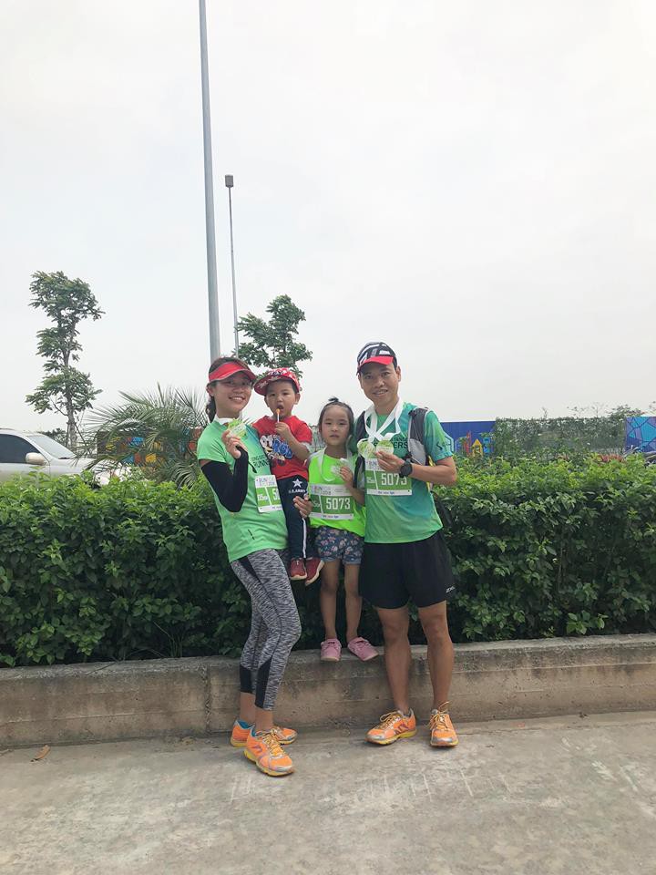 Chờ 2 tuần, cặp vợ chồng runner lấy tên thủ môn Lâm tây đặt cho con sau trận CK AFF Cup 2018 - Ảnh 8.