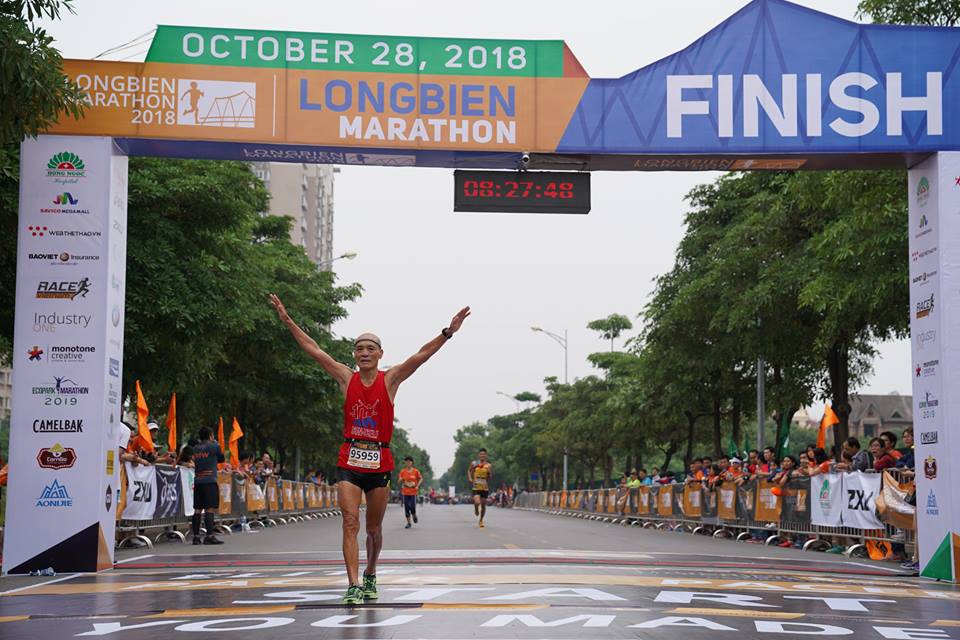 Ngưỡng mộ kỷ lục thế giới của đàn anh Mỹ 70 tuổi, “ông già gân” làng chạy Việt mơ dự Boston Marathon - Ảnh 6.