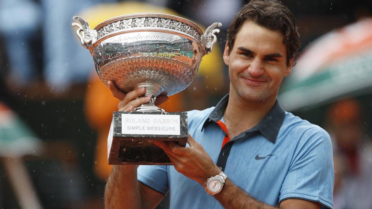 Roger Federer chính thức xác nhận sẽ trở lại mùa giải đất nện sau 3 năm vắng bóng