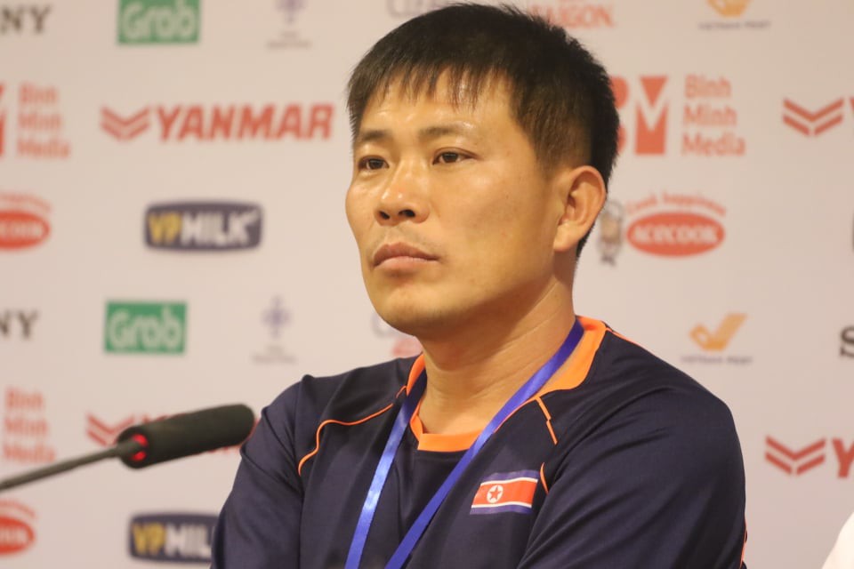 HLV Kim Yong Jun: CHDCND Triều Tiên không chơi đúng sức trước ĐT Việt Nam   - Ảnh 2.