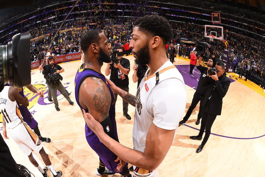 Kevin Garnett khuyên Anthony Davis nên đến Lakers để lật đổ Warriors - Ảnh 1.