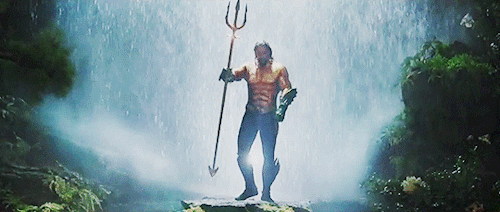 Bí quyết tập giúp Đế vương Atlantis Jason Momoa lực lưỡng 6 múi bỏng mắt trong phim Aquaman  - Ảnh 2.
