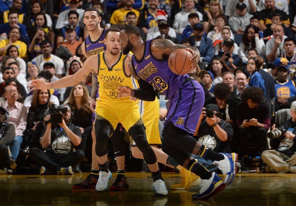 Steve Kerr tin rằng Golden State Warriors có thể đụng LA Lakers tại playoffs - Ảnh 2.