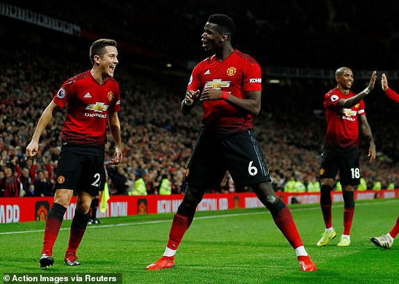 Chỉ cần hơn 200 phút với Solskjaer, Paul Pogba đã vượt số bàn thắng trong 17 trận dưới thời Jose Mourinho - Ảnh 1.