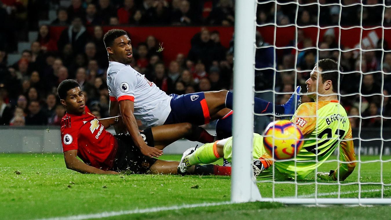 Chấm điểm cầu thủ Man Utd trong chiến thắng Bournemouth: Tuyệt vời Pogba, ấn tượng Rashford - Ảnh 5.