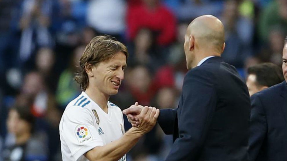 Zidane đã tiên tri Modric sẽ chiến thắng Quả bóng Vàng... từ năm 2016 - Ảnh 3.