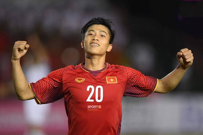 Phan Văn Đức góp mặt trong 5 gương mặt tiêu biểu lượt đi bán kết AFF Cup 2018 - Ảnh 4.