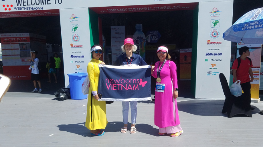 Cosplay chạy giải marathon ở Sài Gòn: Từ Ninja Lead đến Hoa hướng dương tặng bệnh nhi ung thư - Ảnh 10.