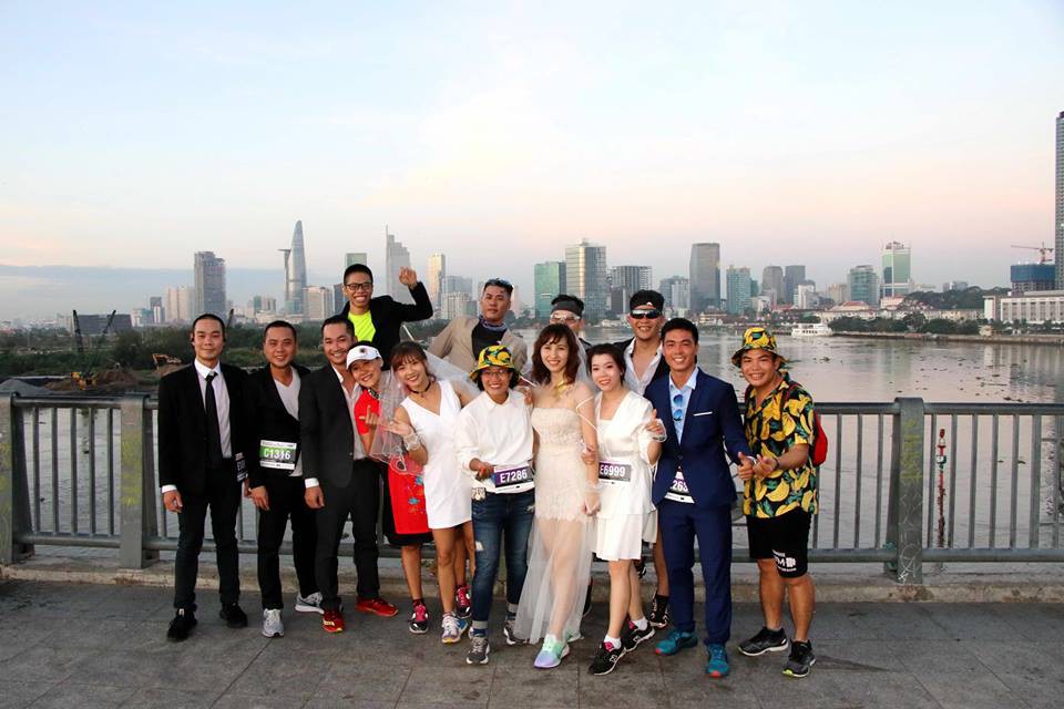 Cosplay chạy giải marathon ở Sài Gòn: Từ Ninja Lead đến Hoa hướng dương tặng bệnh nhi ung thư - Ảnh 8.