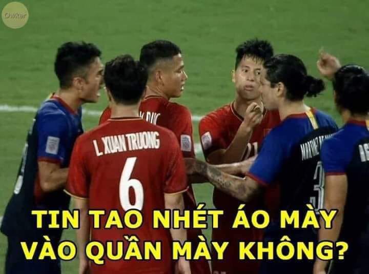 Ảnh chế chiến thắng của ĐT Việt Nam trước Phlippines tại bán kết lượt về AFF Cup 2018: Hoạ mi Phượng đã hót! - Ảnh 9.