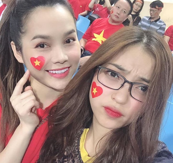 Tâm thư đẫm nước mắt của bạn gái cầu thủ Tiến Linh khi ĐT Việt Nam vào chung kết AFF Cup 2018 - Ảnh 3.