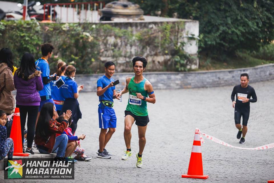 Cao Ngọc Hà chạm mặt kỳ phùng địch thủ ở giải Hanoi Half Marathon 2018 - Ảnh 4.