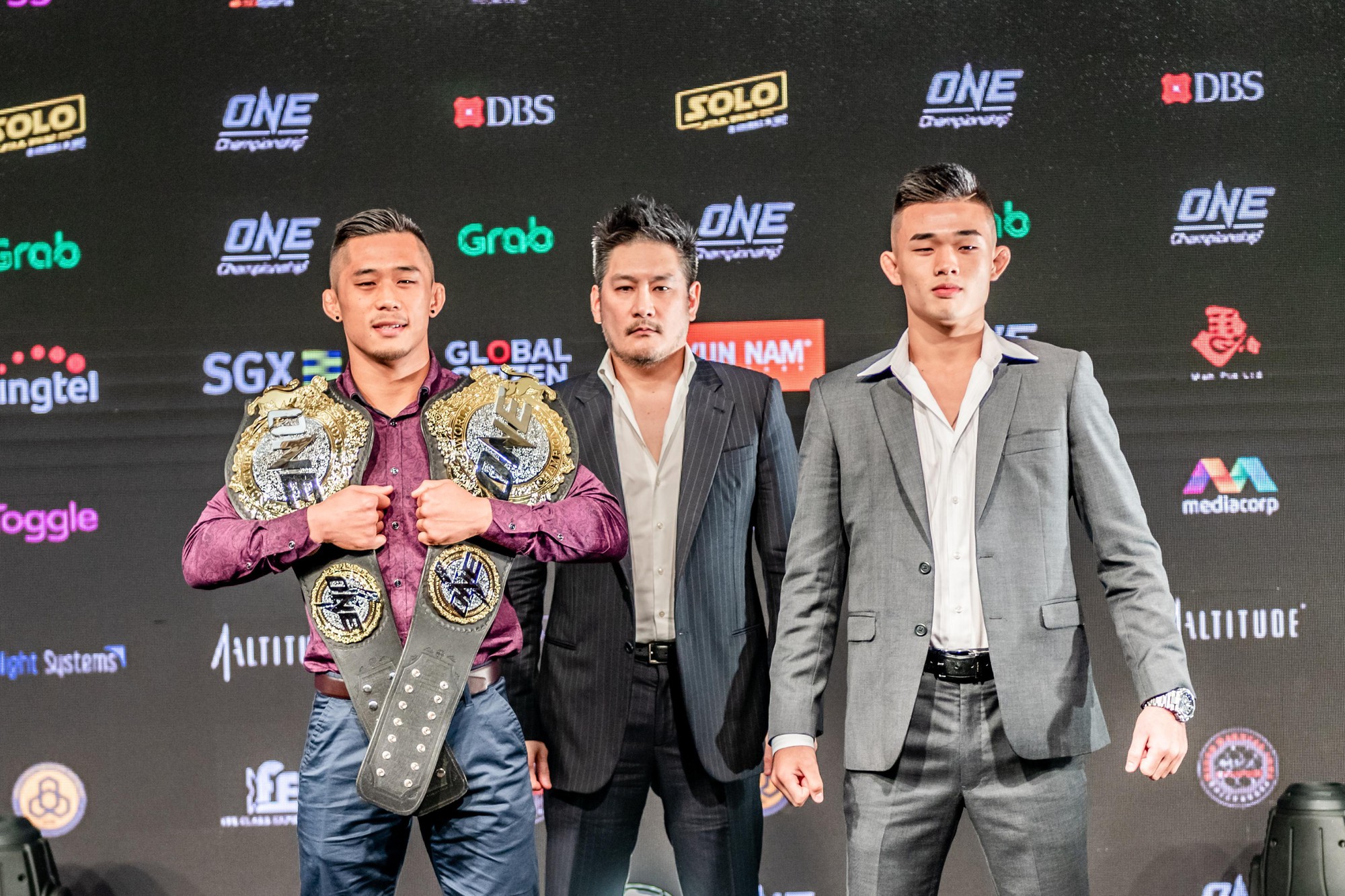 Martin Nguyễn bảo vệ thành công đai trong trận đấu nghẹt thở với Christian Lee  - Ảnh 3.