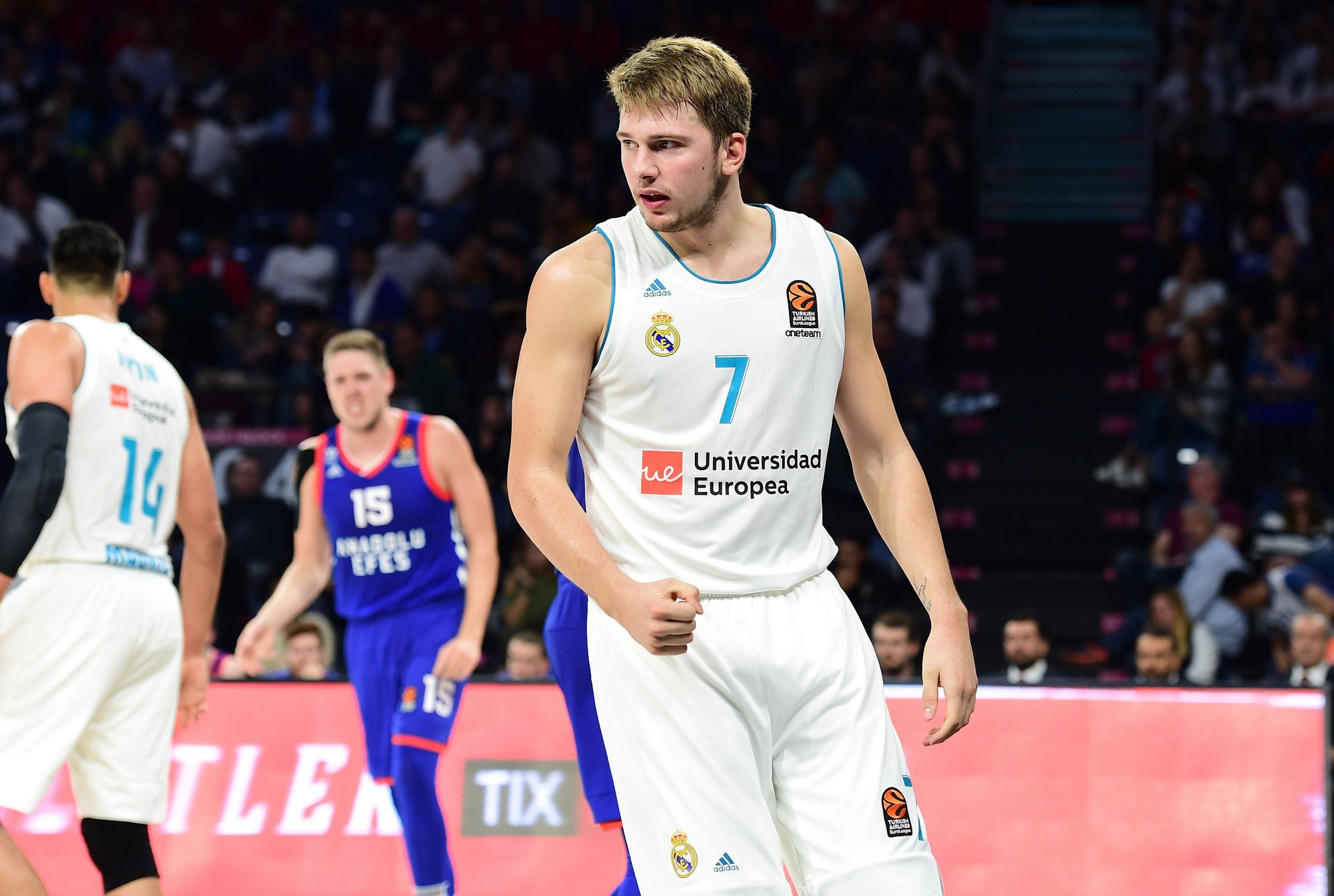 Phân tích cầu thủ NBA Draft 2018: Luka Doncic - Ảnh 3.